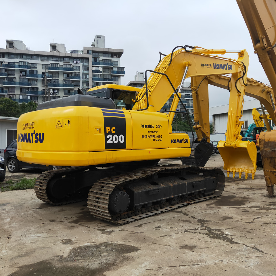 KOMATSU PC200-7 - Гусеничный экскаватор: фото 4 KOMATSU PC200-7 - Гусеничный экскаватор: фото 4