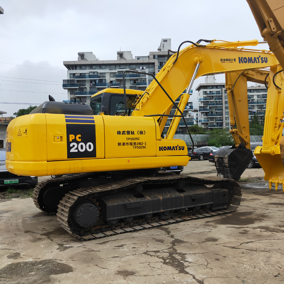 KOMATSU PC200-7 - Гусеничный экскаватор: фото 5 KOMATSU PC200-7 - Гусеничный экскаватор: фото 5