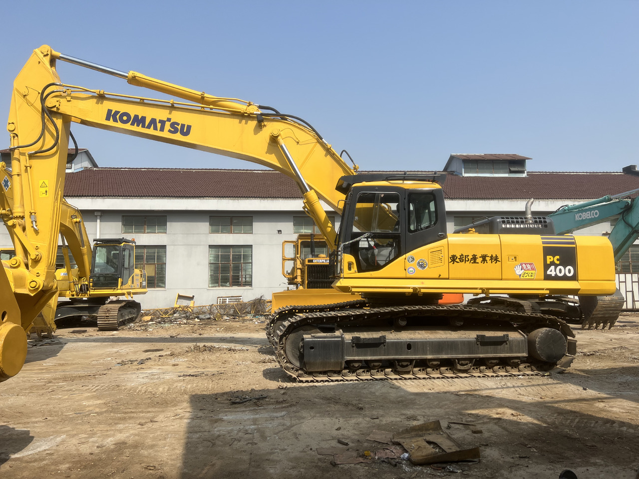 KOMATSU PC400-7 - Гусеничный экскаватор: фото 1 KOMATSU PC400-7 - Гусеничный экскаватор: фото 1