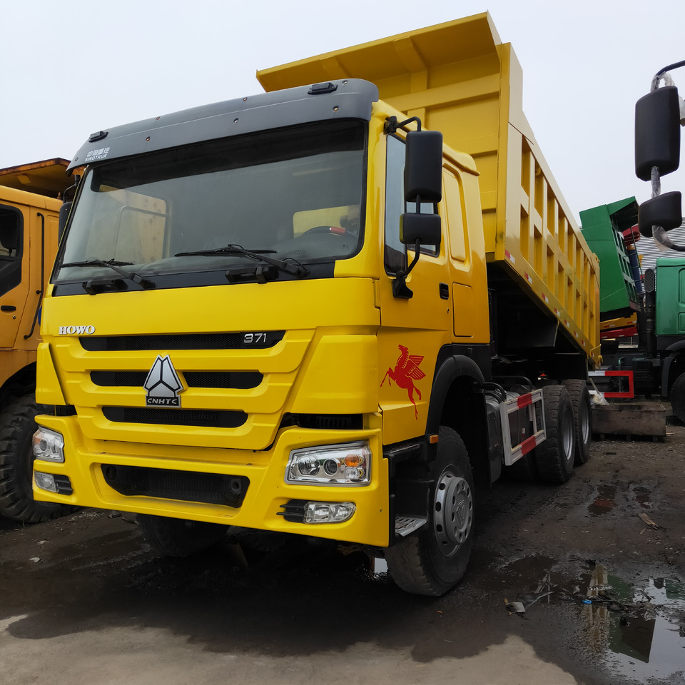 SINOTRUK HOWO 375 6X4 - Самосвал: фото 2 SINOTRUK HOWO 375 6X4 - Самосвал: фото 2