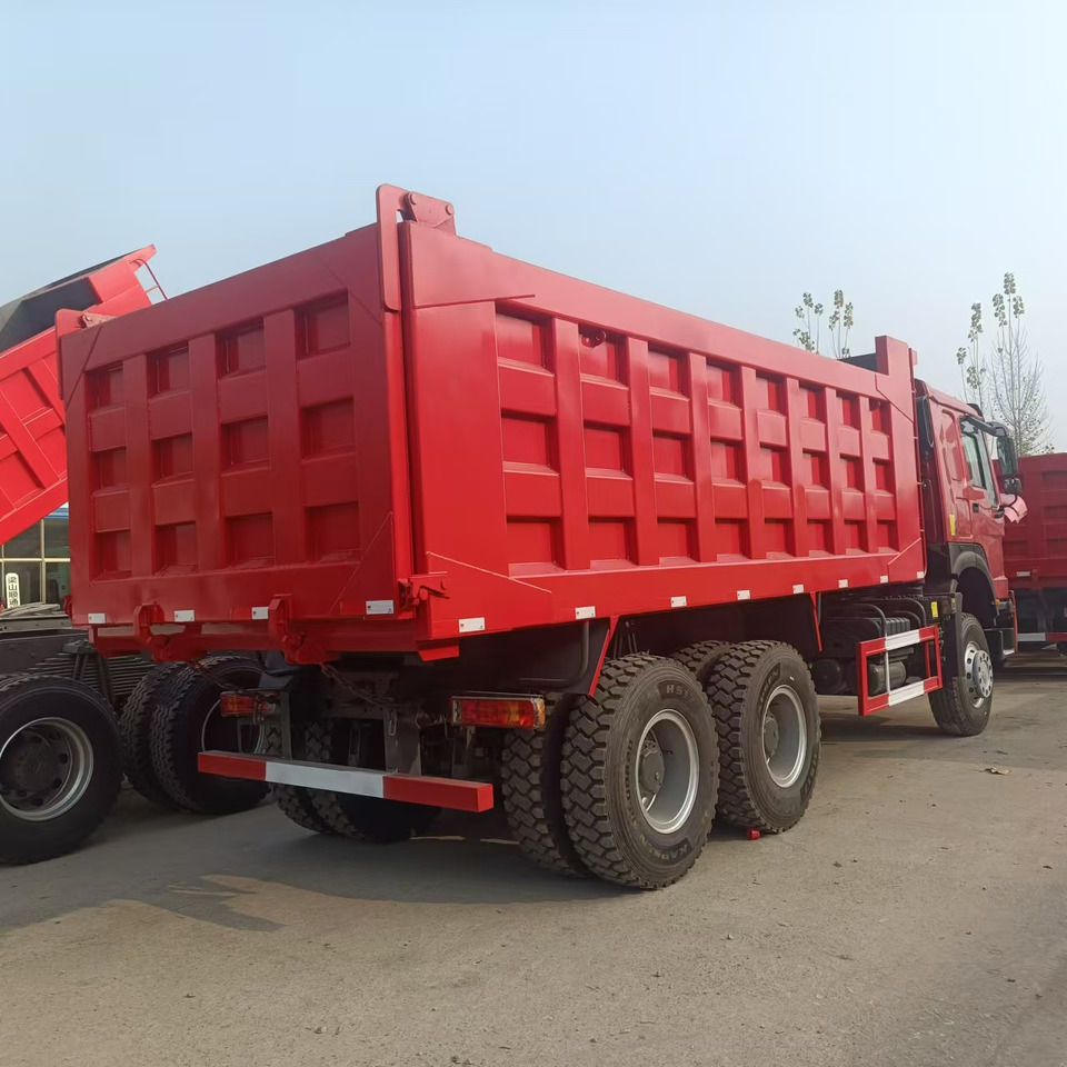 SINOTRUK HOWO 6x4 Dump Truck Click for Discount - Самосвал: фото 3 SINOTRUK HOWO 6x4 Dump Truck Click for Discount - Самосвал: фото 3