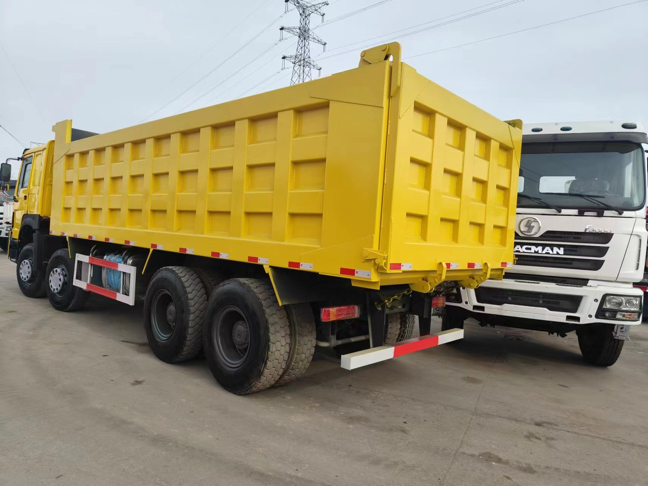 Sino HOWO 8x4 Dump Truck Click for Discount - Самосвал: фото 3 Sino HOWO 8x4 Dump Truck Click for Discount - Самосвал: фото 3