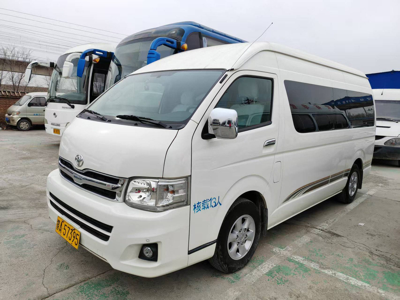 TOYOTA Mini Bus 13Seats Click Here for Discount - Туристический автобус: фото 3 TOYOTA Mini Bus 13Seats Click Here for Discount - Туристический автобус: фото 3