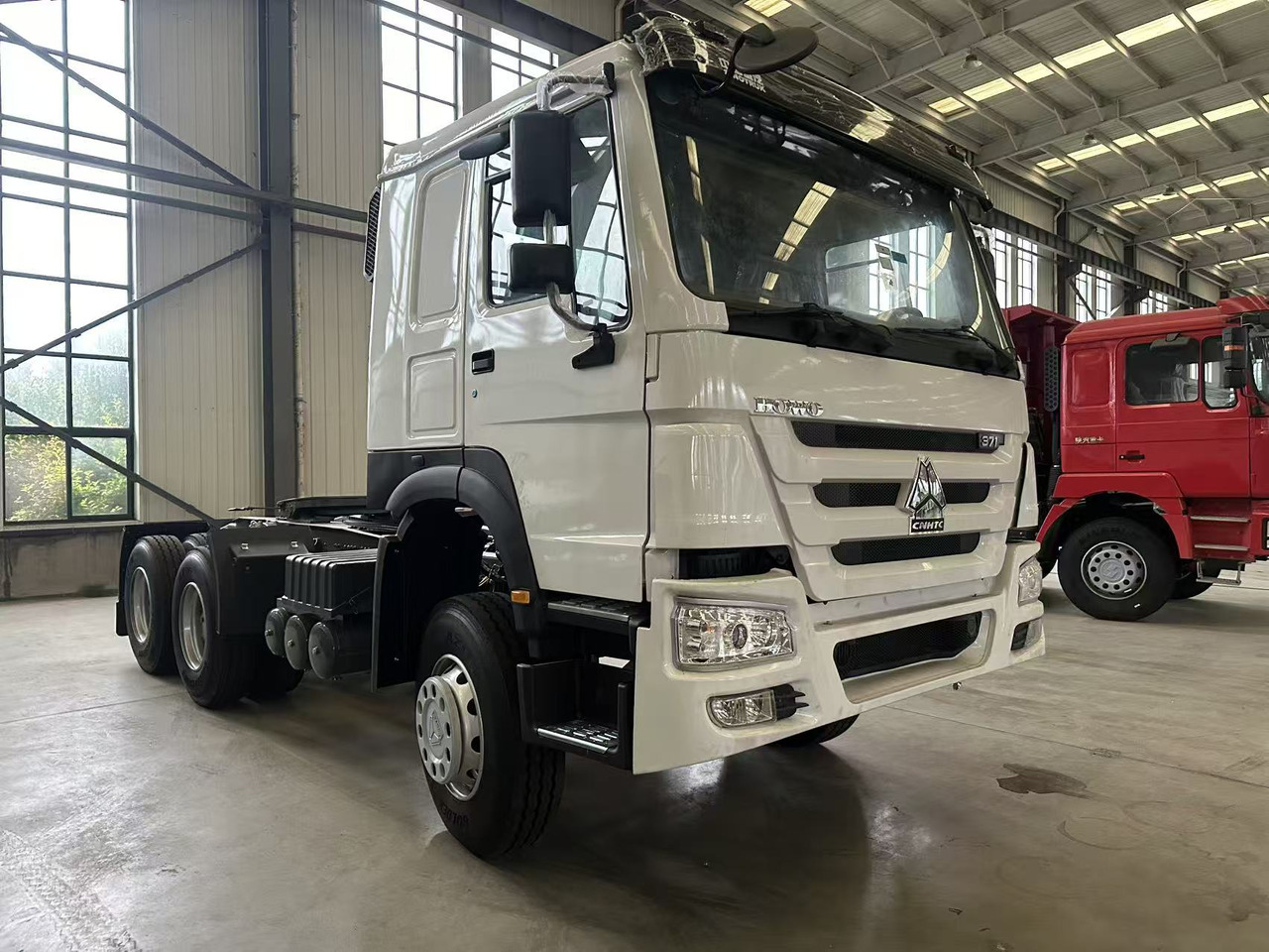 HOWO 371 Tractor Unit 6✖4 - Тягач: фото 4 HOWO 371 Tractor Unit 6✖4 - Тягач: фото 4