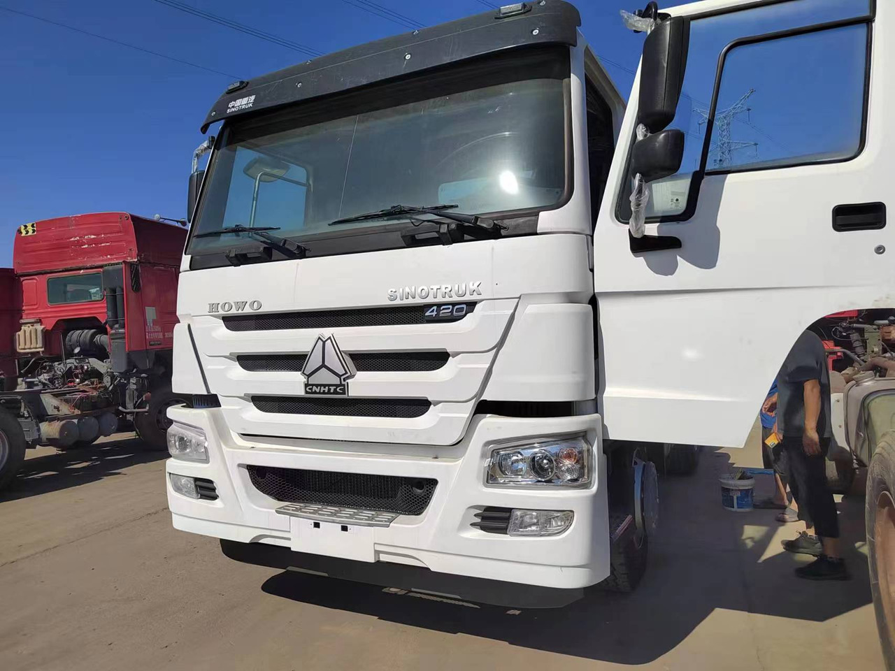 SINOTRUK HOWO 420 CLICK HERE FOR DISCOUNT - Тягач: фото 5 SINOTRUK HOWO 420 CLICK HERE FOR DISCOUNT - Тягач: фото 5
