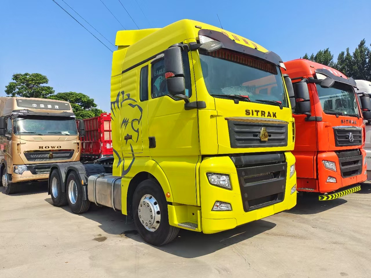 SINOTRUK Sitrak Truck Head 6x4 Heavy Duty Prime Mover in Good Condition for Sale - Тягач: фото 1 SINOTRUK Sitrak Truck Head 6x4 Heavy Duty Prime Mover in Good Condition for Sale - Тягач: фото 1