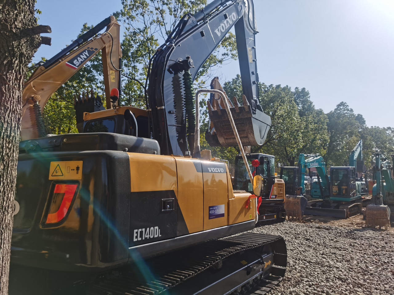 Гусеничный экскаватор VOLVO EC140DL: фото 6