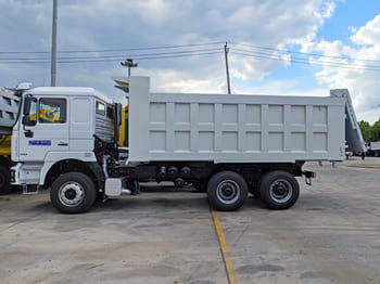SHACMAN Shacman Truck F3000 for Sale in Ghana - Грузовик: фото 3 SHACMAN Shacman Truck F3000 for Sale in Ghana - Грузовик: фото 3