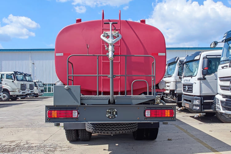 Howo Howo Water Truck for Sale in Nigeria - Грузовик-цистерна: фото 5 Howo Howo Water Truck for Sale in Nigeria - Грузовик-цистерна: фото 5