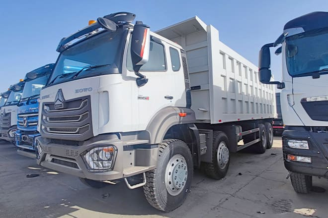SINOTRUK Sino Howo 8x4 Dump truck for Sale in Senegal - Самосвал: фото 4 SINOTRUK Sino Howo 8x4 Dump truck for Sale in Senegal - Самосвал: фото 4