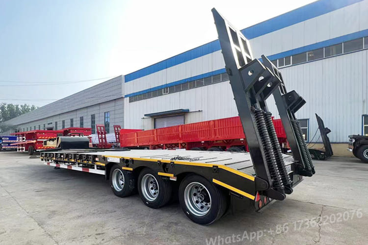 TITAN 3 Axle 60 Tons Low Bed Trailer Specification and Capacity - Низкорамный полуприцеп: фото 1 TITAN 3 Axle 60 Tons Low Bed Trailer Specification and Capacity - Низкорамный полуприцеп: фото 1