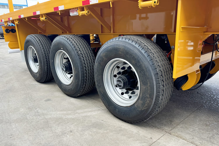 TITAN 3 Axle Flatbed Trailers for Sale in Malawi - Прицеп лесовоз: фото 5 TITAN 3 Axle Flatbed Trailers for Sale in Malawi - Прицеп лесовоз: фото 5