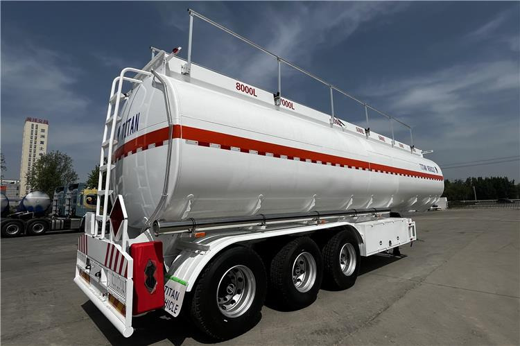 TITAN 3 Axle Fuel Tanker Trailer with 40000 Liters Capacity for Sale In Nigeria - Полуприцеп-цистерна: фото 4 TITAN 3 Axle Fuel Tanker Trailer with 40000 Liters Capacity for Sale In Nigeria - Полуприцеп-цистерна: фото 4