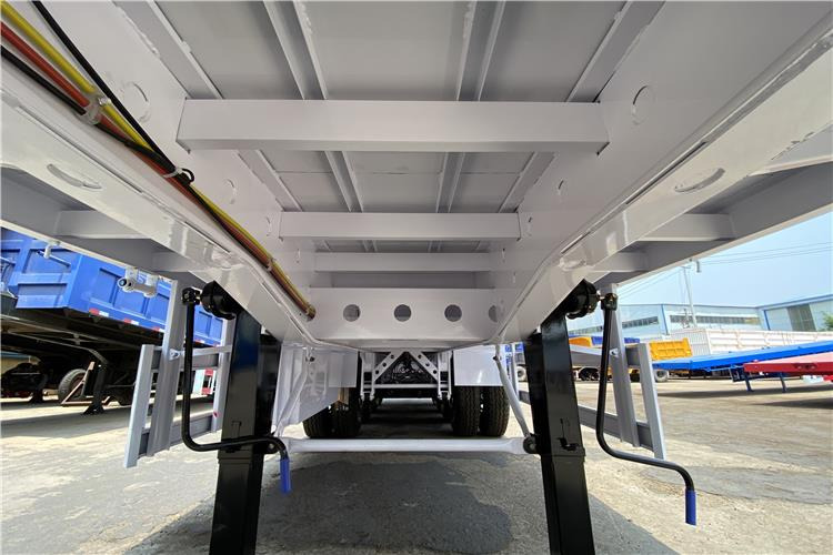 TITAN 4 Axle Livestock Truck Trailer for Sale In Guam - Полуприцеп для перевозки животных: фото 5 TITAN 4 Axle Livestock Truck Trailer for Sale In Guam - Полуприцеп для перевозки животных: фото 5