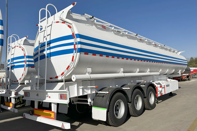 TITAN 45000 Liters Fuel Tanker Trailer for Sale in Nigeria - Полуприцеп-цистерна: фото 2 TITAN 45000 Liters Fuel Tanker Trailer for Sale in Nigeria - Полуприцеп-цистерна: фото 2