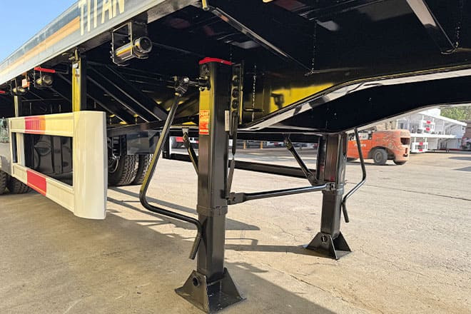 TITAN Tri Axle Flatbed Trailer for Sale in Jamaica - Полуприцеп бортовой/ Платформа: фото 4 TITAN Tri Axle Flatbed Trailer for Sale in Jamaica - Полуприцеп бортовой/ Платформа: фото 4