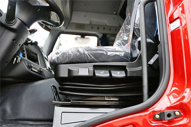 FAW New Faw J6P 390 Trucks for Sale in Nigeria - Тягач: фото 3 FAW New Faw J6P 390 Trucks for Sale in Nigeria - Тягач: фото 3
