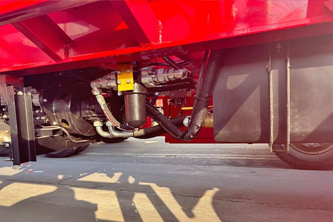 XCMG 20 40Ft Container Side Loader for Sale in Tanzania - Полуприцеп-контейнеровоз/ Сменный кузов: фото 5 XCMG 20 40Ft Container Side Loader for Sale in Tanzania - Полуприцеп-контейнеровоз/ Сменный кузов: фото 5