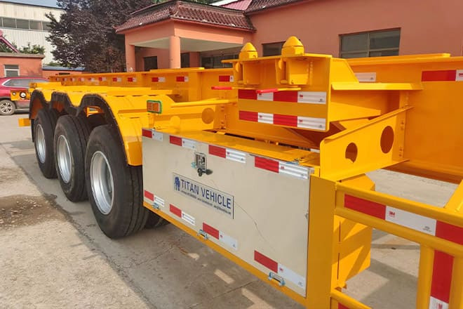 XCMG 40T Container Side Lift Trailer for Sale in Tanzania - Полуприцеп-контейнеровоз/ Сменный кузов: фото 2 XCMG 40T Container Side Lift Trailer for Sale in Tanzania - Полуприцеп-контейнеровоз/ Сменный кузов: фото 2