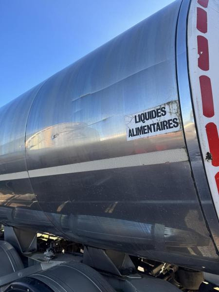 Eta - Полуприцеп-цистерна: фото 1 Eta - Полуприцеп-цистерна: фото 1