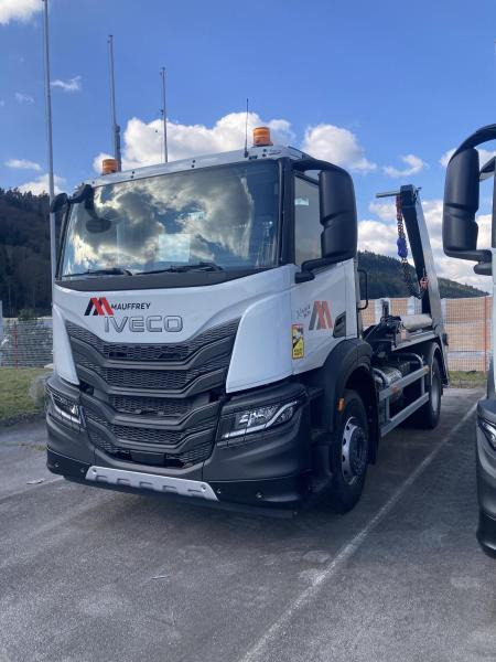 Iveco X-WAY 360 - Портальный бункеровоз: фото 2 Iveco X-WAY 360 - Портальный бункеровоз: фото 2