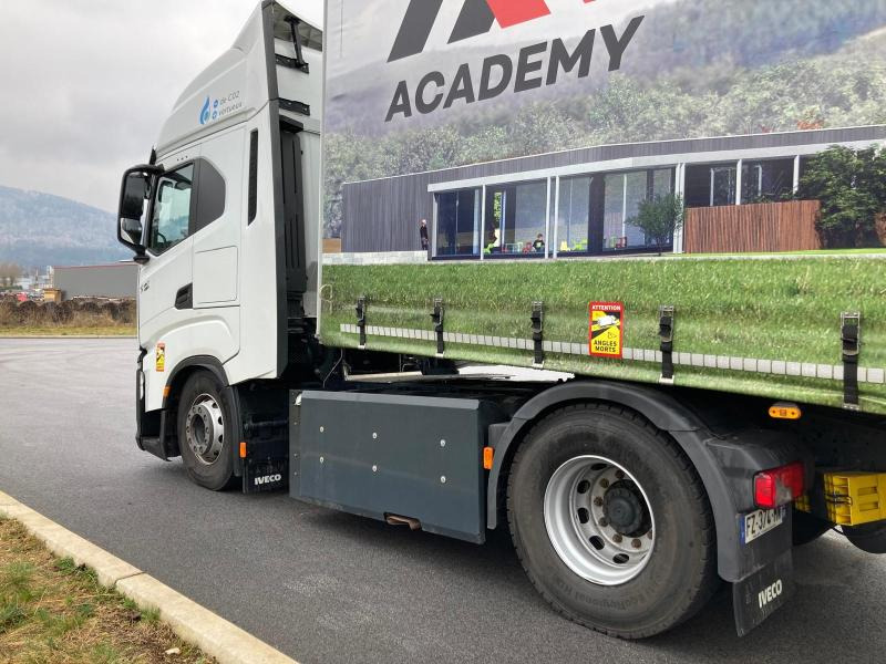 Iveco S-WAY 460 - Тягач: фото 4 Iveco S-WAY 460 - Тягач: фото 4