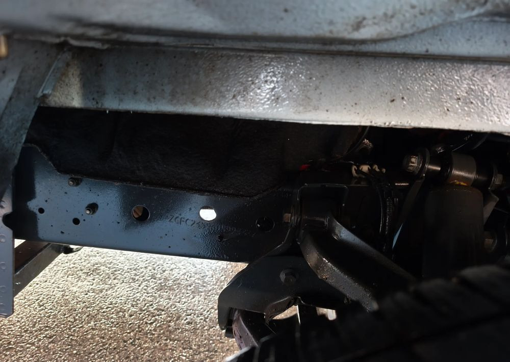 Iveco DAILY 35C13 2,3 HPI RAMA DO ZABUDOWY - Грузовик-шасси: фото 5 Iveco DAILY 35C13 2,3 HPI RAMA DO ZABUDOWY - Грузовик-шасси: фото 5