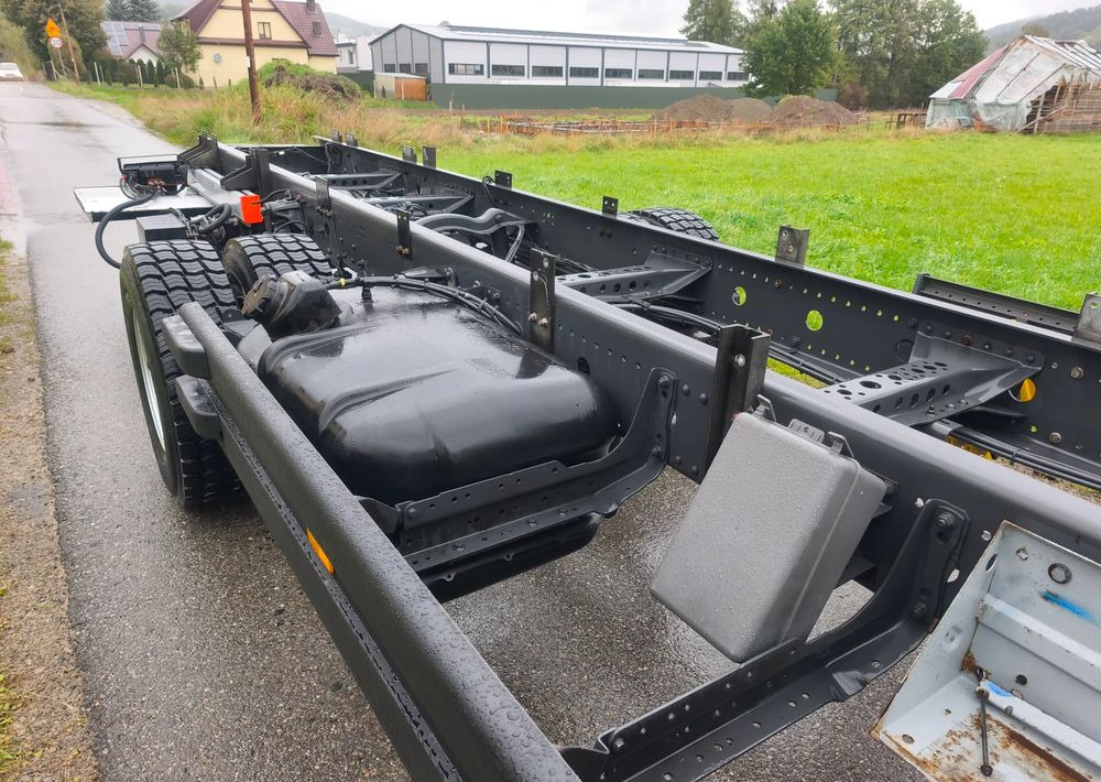 Mercedes-Benz Atego 1624 rama do zabudowy - Грузовик-шасси: фото 4 Mercedes-Benz Atego 1624 rama do zabudowy - Грузовик-шасси: фото 4