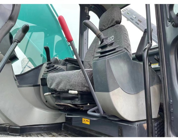 2022 KOBELCO SK210 - Гусеничный экскаватор: фото 2 2022 KOBELCO SK210 - Гусеничный экскаватор: фото 2