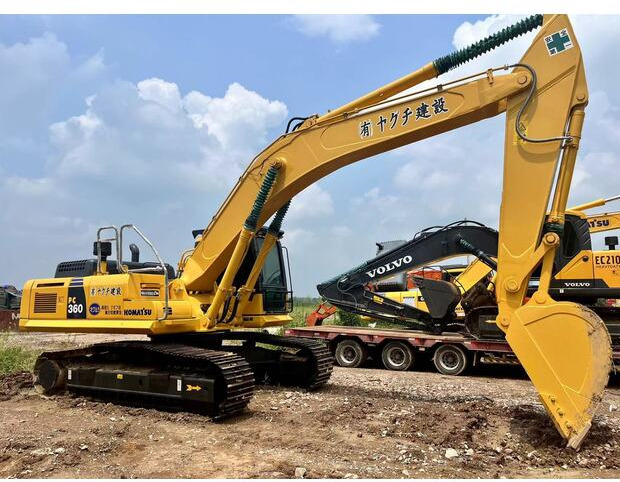 2023 Komatsu PC400-7 - Гусеничный экскаватор: фото 2 2023 Komatsu PC400-7 - Гусеничный экскаватор: фото 2
