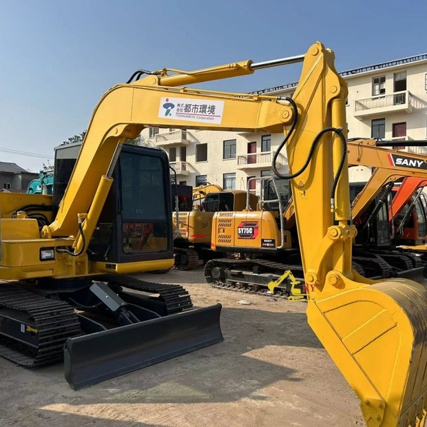 2023 Komatsu PC70-8 - Гусеничный экскаватор: фото 2 2023 Komatsu PC70-8 - Гусеничный экскаватор: фото 2
