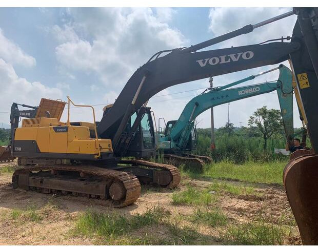 Гусеничный экскаватор 2023 Volvo EC250: фото 8