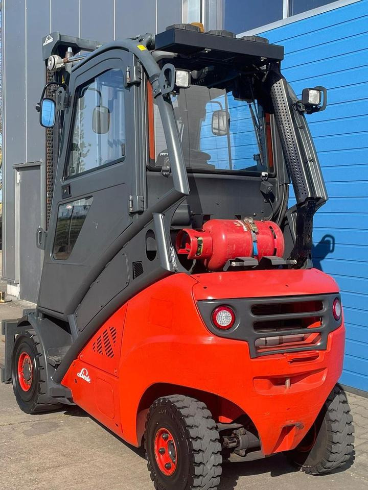 Linde H 35 T - 4745 h - Seitenschieber neu - - Газовый погрузчик: фото 3 Linde H 35 T - 4745 h - Seitenschieber neu - - Газовый погрузчик: фото 3