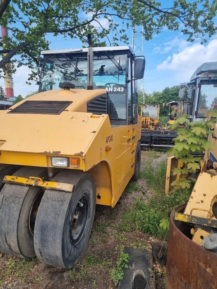Ammann AP 240 - Пневмоколесный каток: фото 2 Ammann AP 240 - Пневмоколесный каток: фото 2