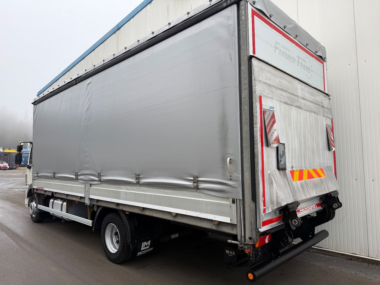 DAF LF 260 2T LBW TÜV neu - Тентованный грузовик: фото 3 DAF LF 260 2T LBW TÜV neu - Тентованный грузовик: фото 3