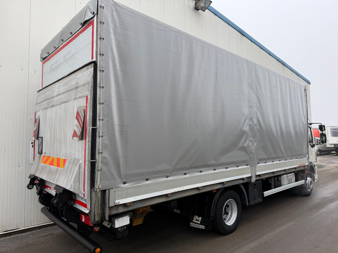 DAF LF 260 2T LBW TÜV neu - Тентованный грузовик: фото 4 DAF LF 260 2T LBW TÜV neu - Тентованный грузовик: фото 4