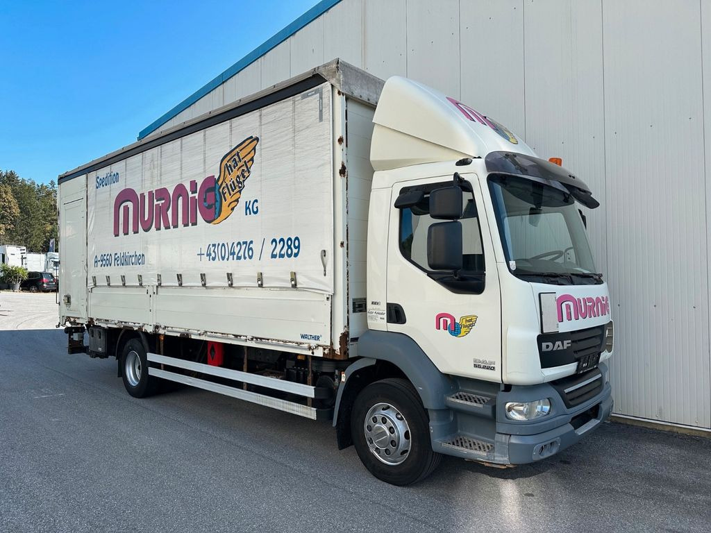 DAF LF 55-220 EEV Edscha LBW - Тентованный грузовик: фото 1 DAF LF 55-220 EEV Edscha LBW - Тентованный грузовик: фото 1