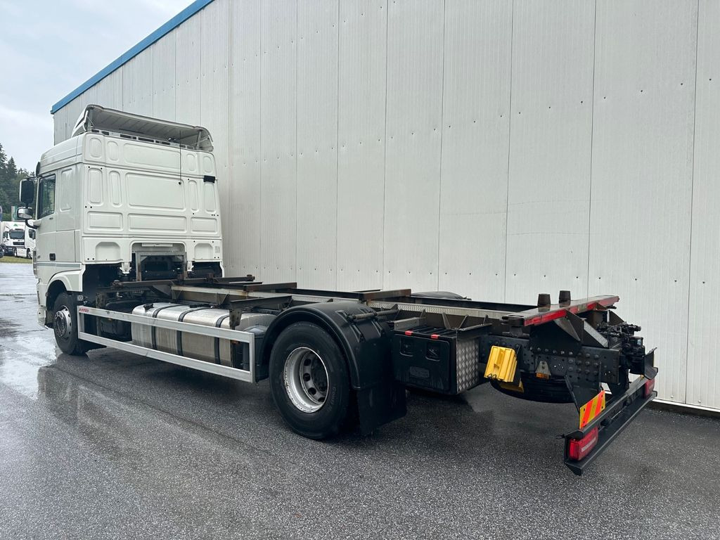 DAF XF 460 SpaceCab Retarder TÜV neu - Грузовик-контейнеровоз/ Сменный кузов: фото 4 DAF XF 460 SpaceCab Retarder TÜV neu - Грузовик-контейнеровоз/ Сменный кузов: фото 4