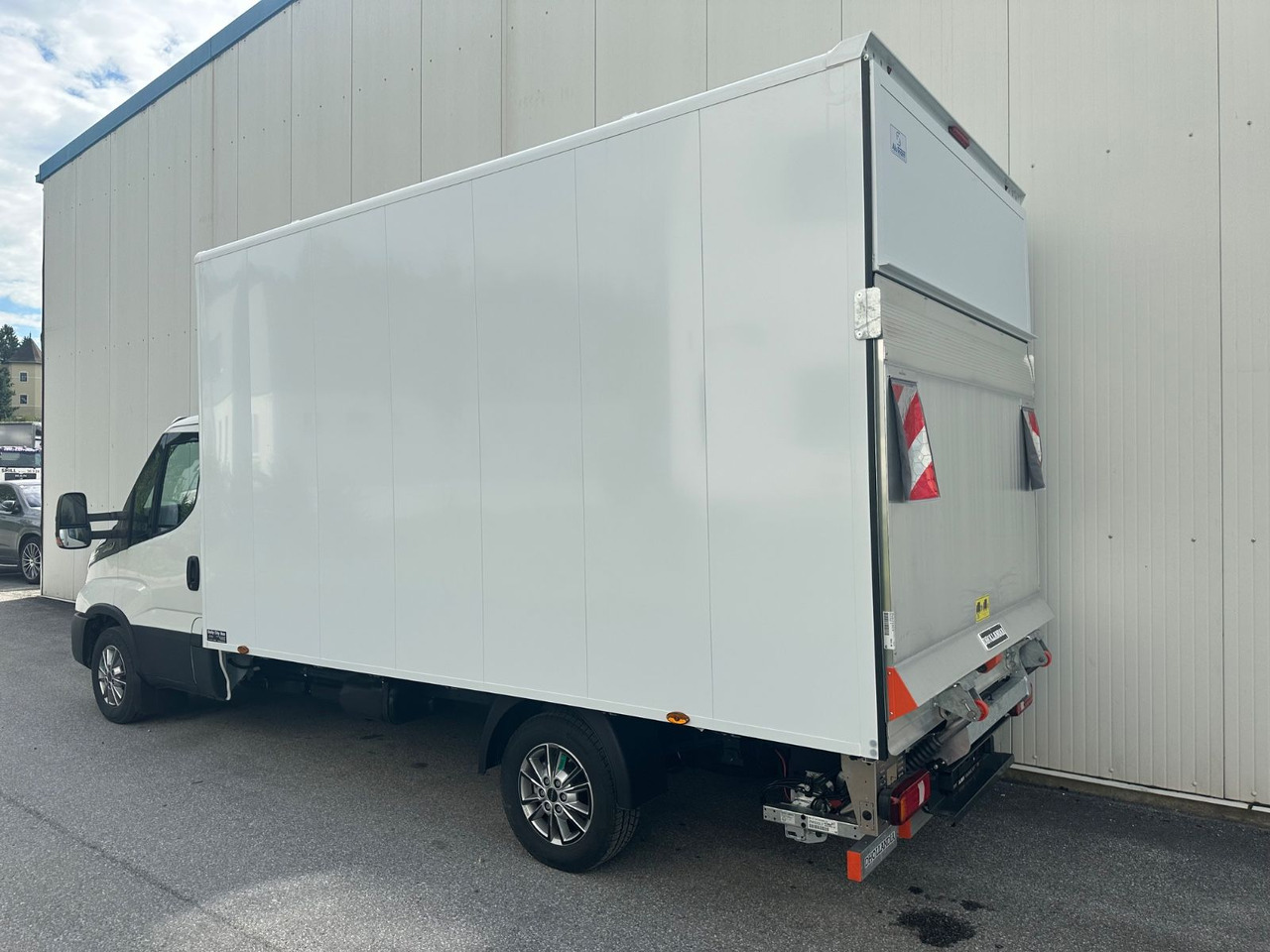 Iveco Daily 35S14 8g HiMatic LBW Mod 2025 - Малотоннажный фургон: фото 3 Iveco Daily 35S14 8g HiMatic LBW Mod 2025 - Малотоннажный фургон: фото 3