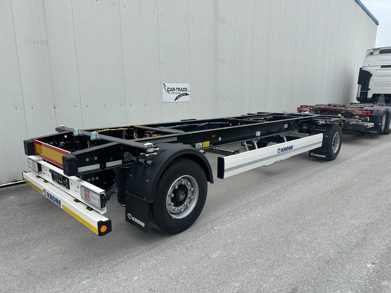 Krone SD Maxi - Прицеп-контейнеровоз/ Сменный кузов: фото 3 Krone SD Maxi - Прицеп-контейнеровоз/ Сменный кузов: фото 3
