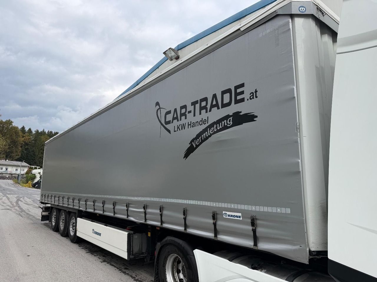 Krone SDP27 Lift/XL-Code/Alulatten - Тентованный полуприцеп: фото 2 Krone SDP27 Lift/XL-Code/Alulatten - Тентованный полуприцеп: фото 2