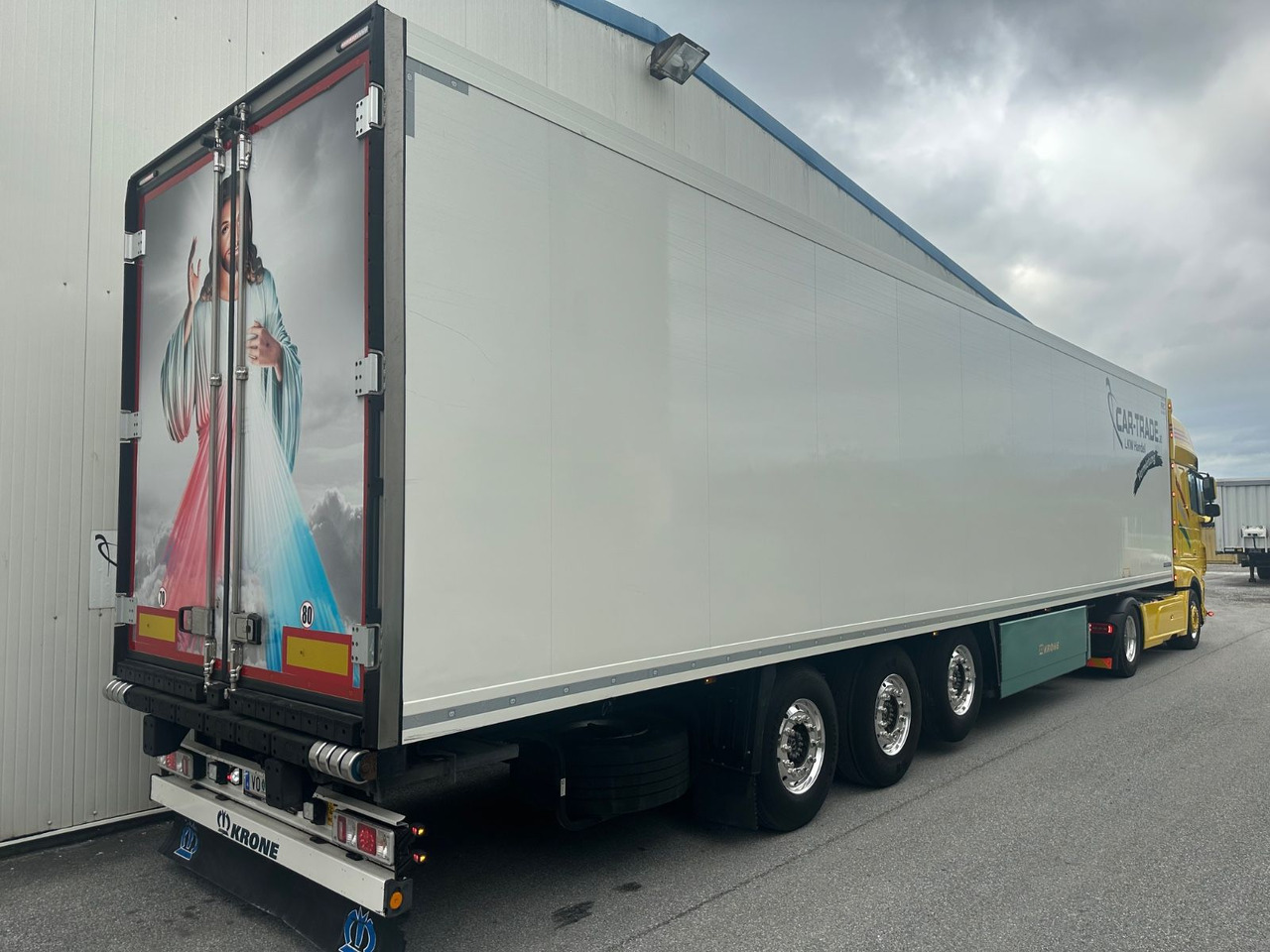 Krone SDR 27 Vector 1550 Doppelstock/Blumenbreit - Полуприцеп-фургон: фото 3 Krone SDR 27 Vector 1550 Doppelstock/Blumenbreit - Полуприцеп-фургон: фото 3