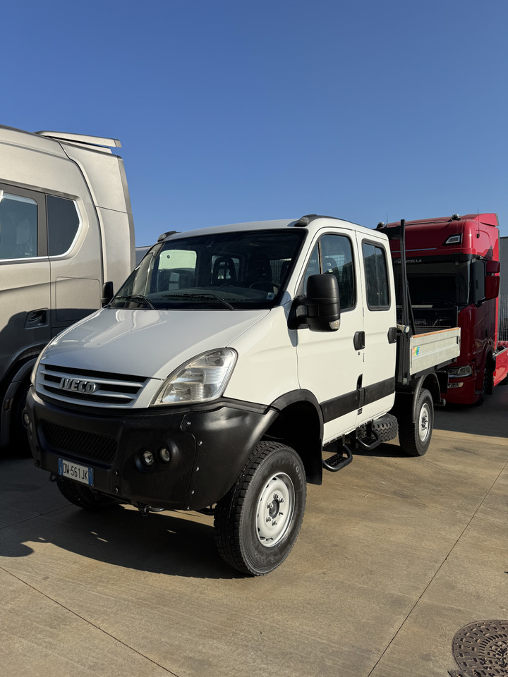 IVECO Daily 4X4 - Малотоннажный бортовой грузовик: фото 1 IVECO Daily 4X4 - Малотоннажный бортовой грузовик: фото 1