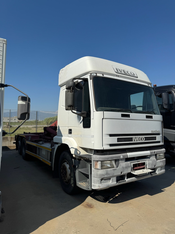 IVECO MAGIRUS 240E42 - Грузовик бортовой/ Платформа: фото 2 IVECO MAGIRUS 240E42 - Грузовик бортовой/ Платформа: фото 2