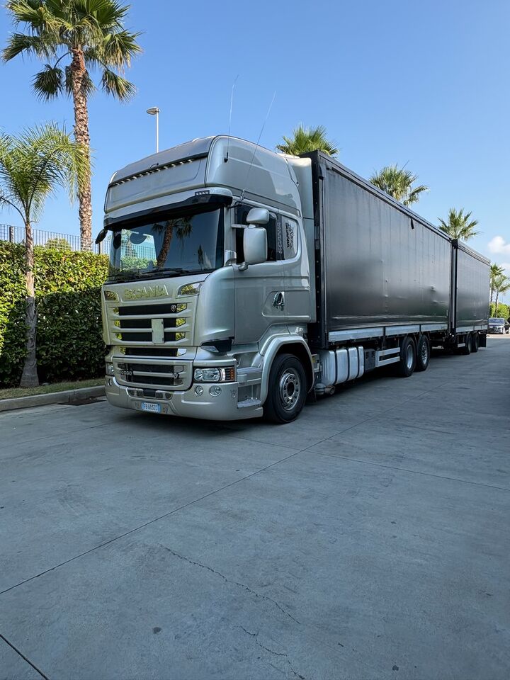 SCANIA R580 LB6X2*4MNB - Тентованный грузовик: фото 1 SCANIA R580 LB6X2*4MNB - Тентованный грузовик: фото 1