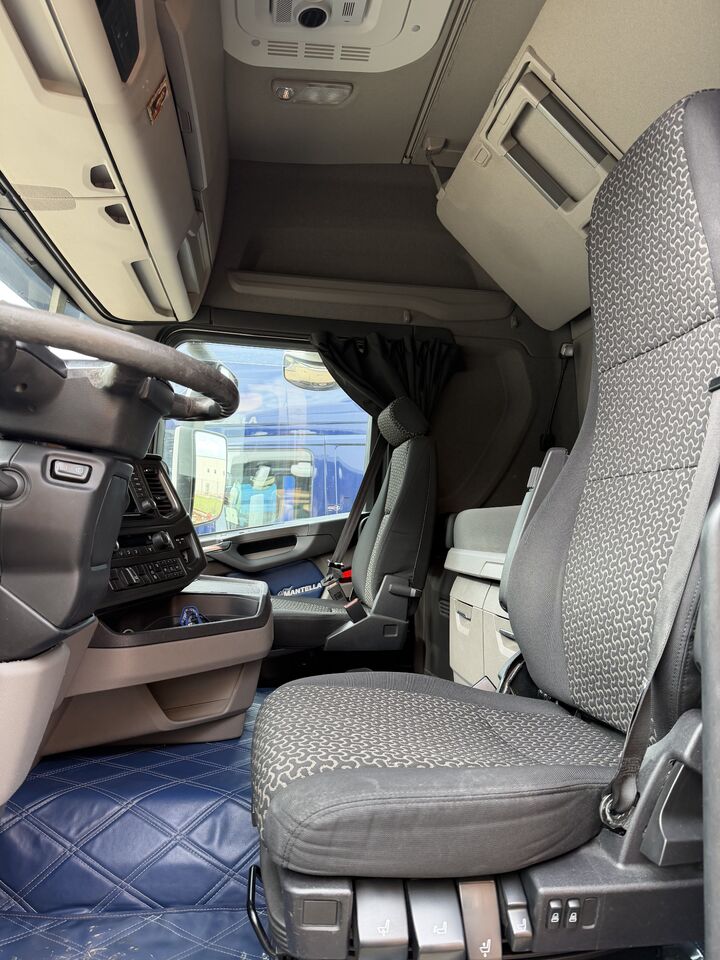 SCANIA R450 A4X2NA - Тягач: фото 5 SCANIA R450 A4X2NA - Тягач: фото 5