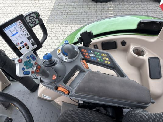 Трактор Fendt 720 VARIO S4 POWER: фото 9 Трактор Fendt 720 VARIO S4 POWER: фото 9