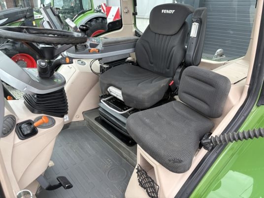 Трактор Fendt 720 VARIO S4 POWER: фото 8 Трактор Fendt 720 VARIO S4 POWER: фото 8