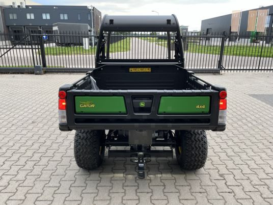 John Deere Gator HPX815E - Квадроцикл: фото 3 John Deere Gator HPX815E - Квадроцикл: фото 3
