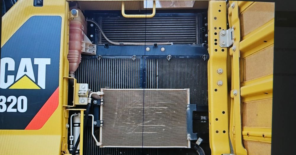 Caterpillar cat 320 - Гусеничный экскаватор: фото 3 Caterpillar cat 320 - Гусеничный экскаватор: фото 3